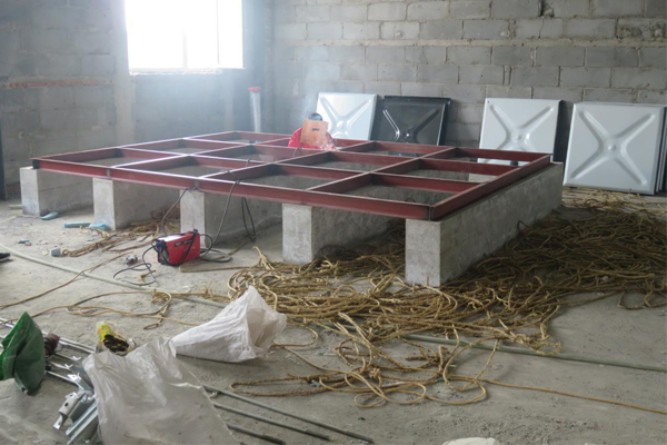 不銹鋼水箱的基礎(chǔ)需要加鋼筋嗎?